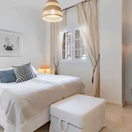 2 Bed In Nueva Andalucia