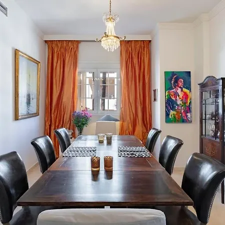 2 Bed In Nueva Andalucia * Marbella