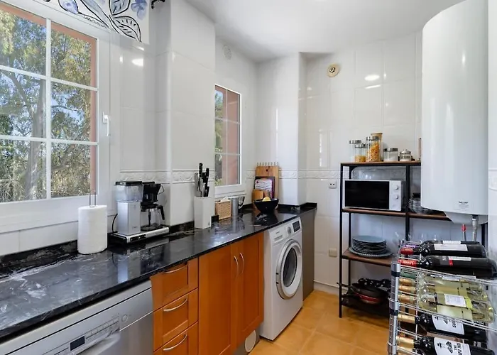 2 Bed In Nueva Andalucia Marbella