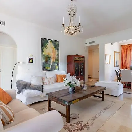 公寓 2 Bed In Nueva Andalucia